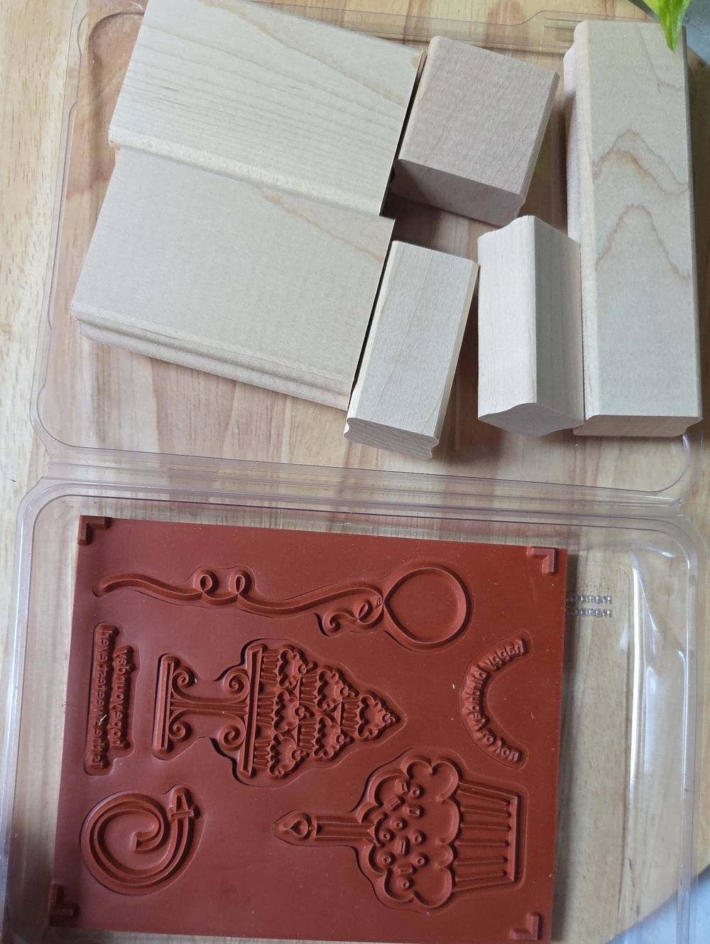 Stampin’ Up Crazy for Cupcakes 111618 Set of 6 Unmounted Uncut Rubber Stamps
